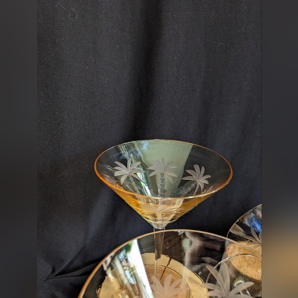 Set of 6 Etched Palm Tree Martini Glasses - Picture 8 of 14